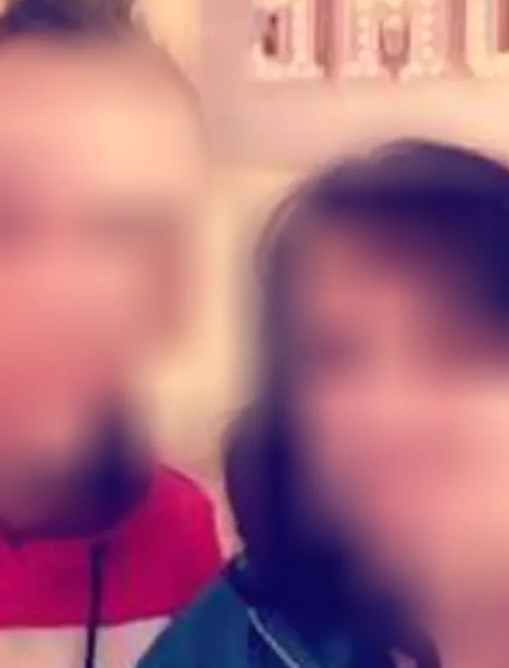 Roosa, 28
